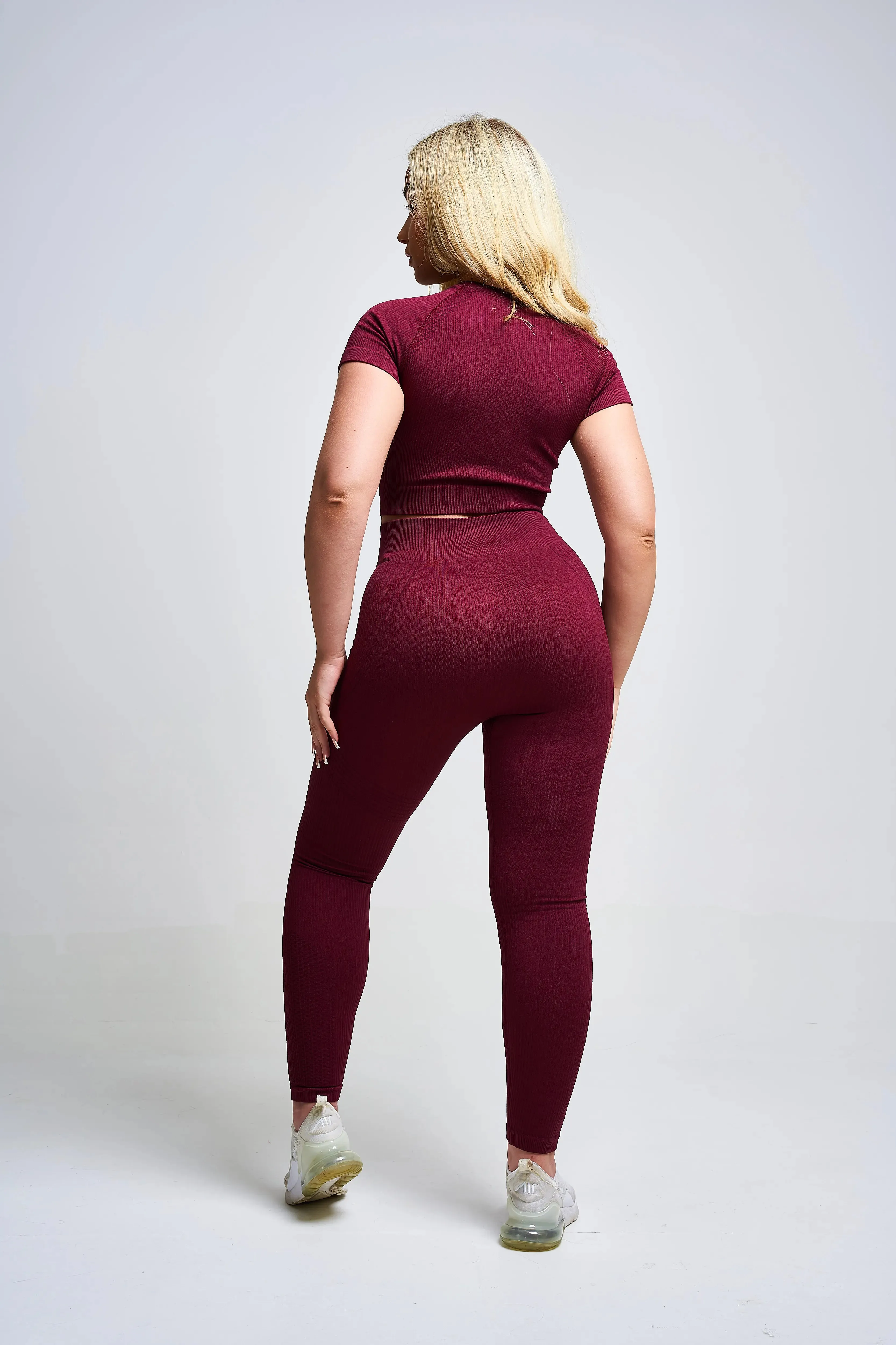 Avira Panel recycled Seamless Legging – Burgundy