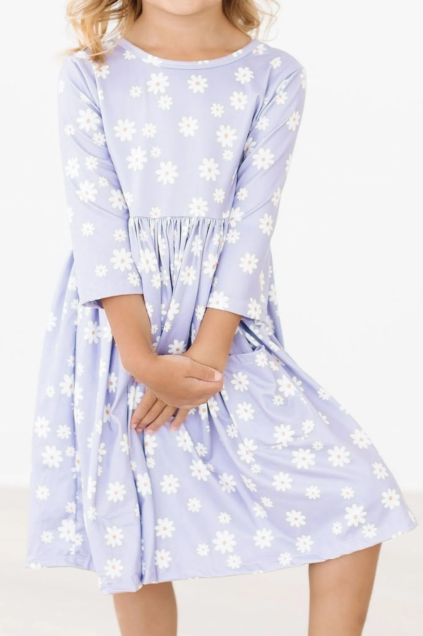 Dainty Daisies 3/4 Sleeve Pocket Twirl Dress