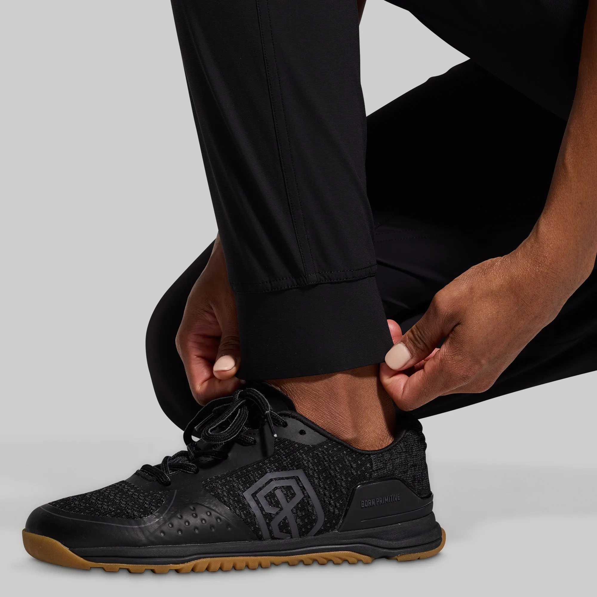 Women's Performance Jogger (Black)